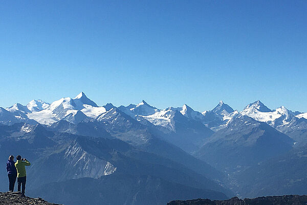 Blick vom Wildstrubel in der Schweiz